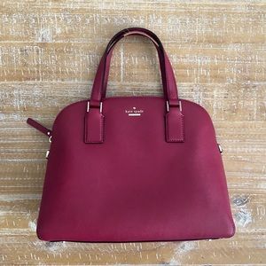 ✨NEW YEAR SALE. EVERYTHING IS $10 for 24hrs🎉 Kate Spade Cameron St Lottie Purse